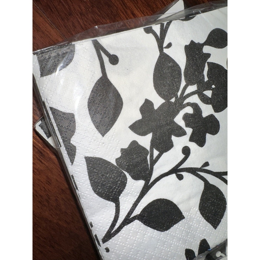 Target Paper Floral Burst (2) Beverage; (2) Lunch Napkins NEW NOS 2004 black wh - Picture 2 of 6
